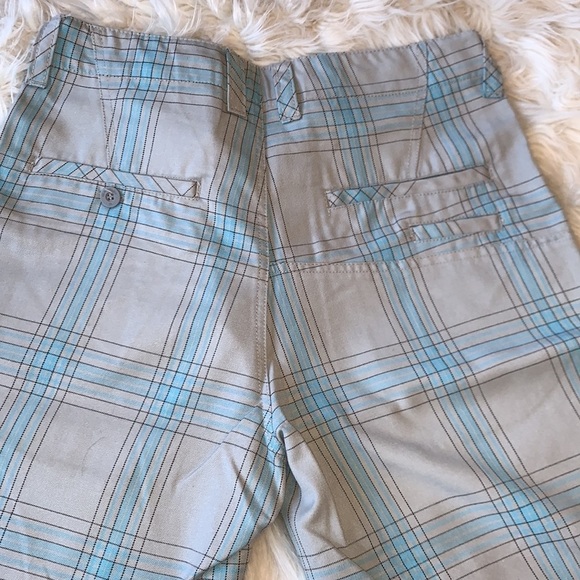 Quicksilver Boarding Mens Gray Blue Black Plaid Casual Chino Shorts Sz 32 - Picture 3 of 6